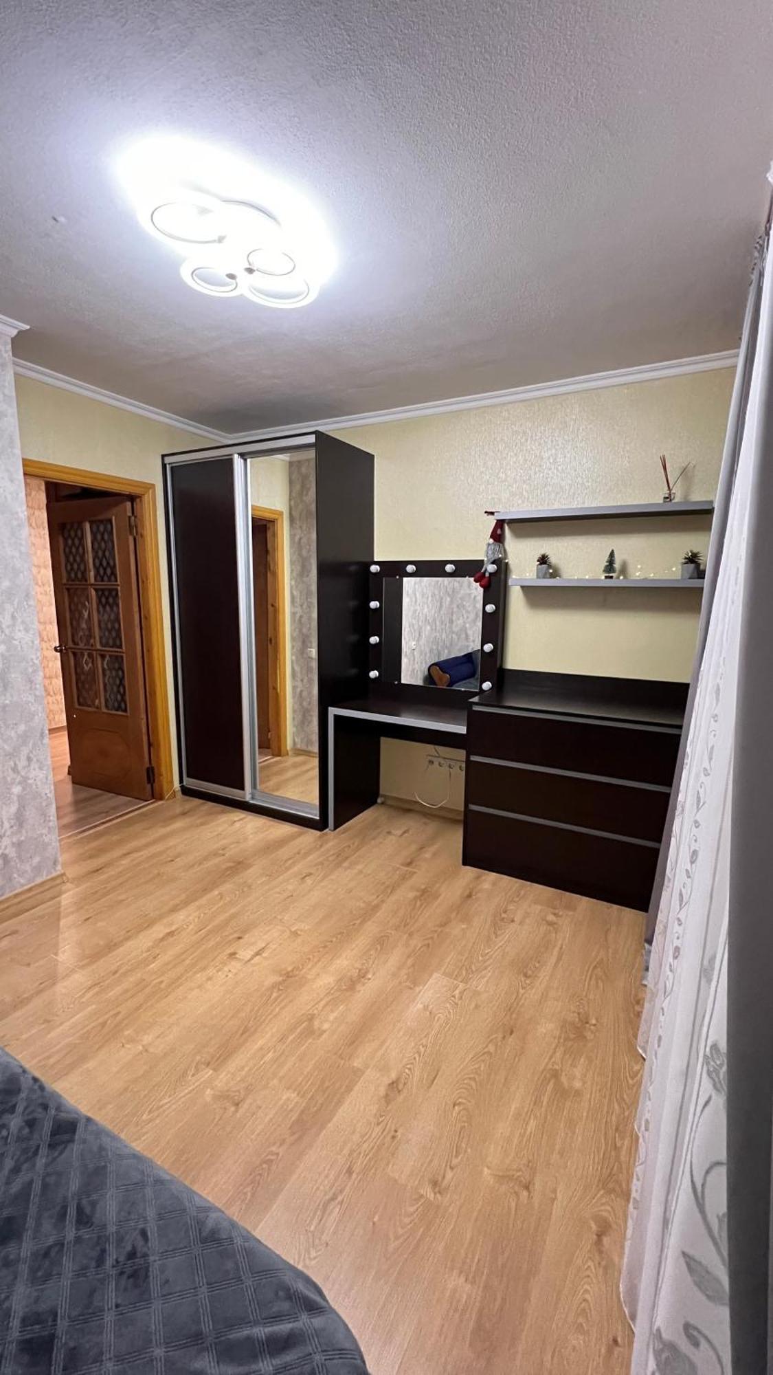 Затишна 2-Х Кімнатна Квартира - Дім Kamjanez-Podilskyj Exterior foto